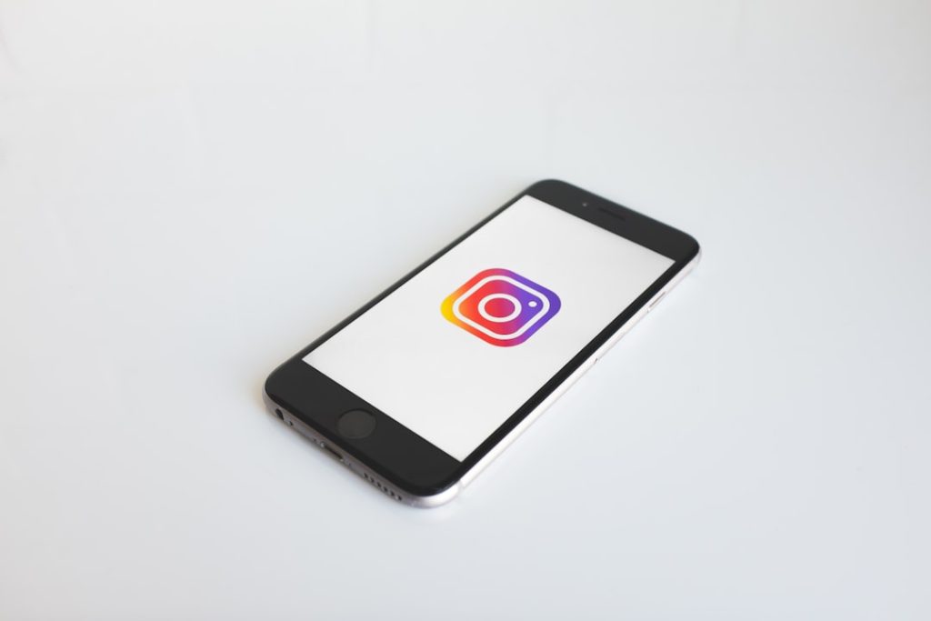 laden sie instagram stories einfach und schnell herunter. speichern sie ihre lieblingsmomente direkt auf ihrem gerät mit unserem benutzerfreundlichen instagram stories downloader.