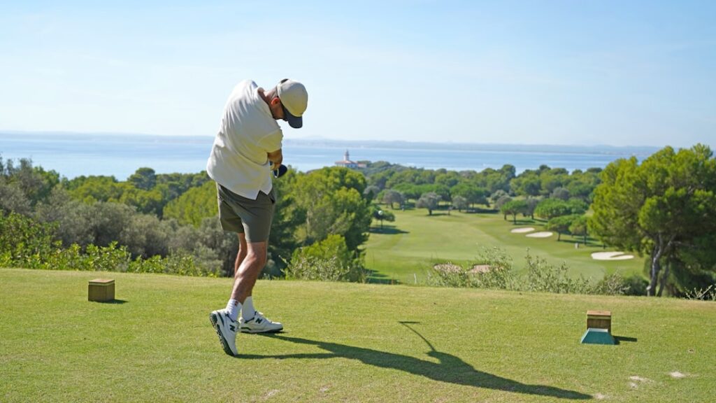 entdecken sie die feynman-technik, eine effektive lernmethode, die dabei hilft, komplexe konzepte einfach zu verstehen und nachhaltig zu behalten.