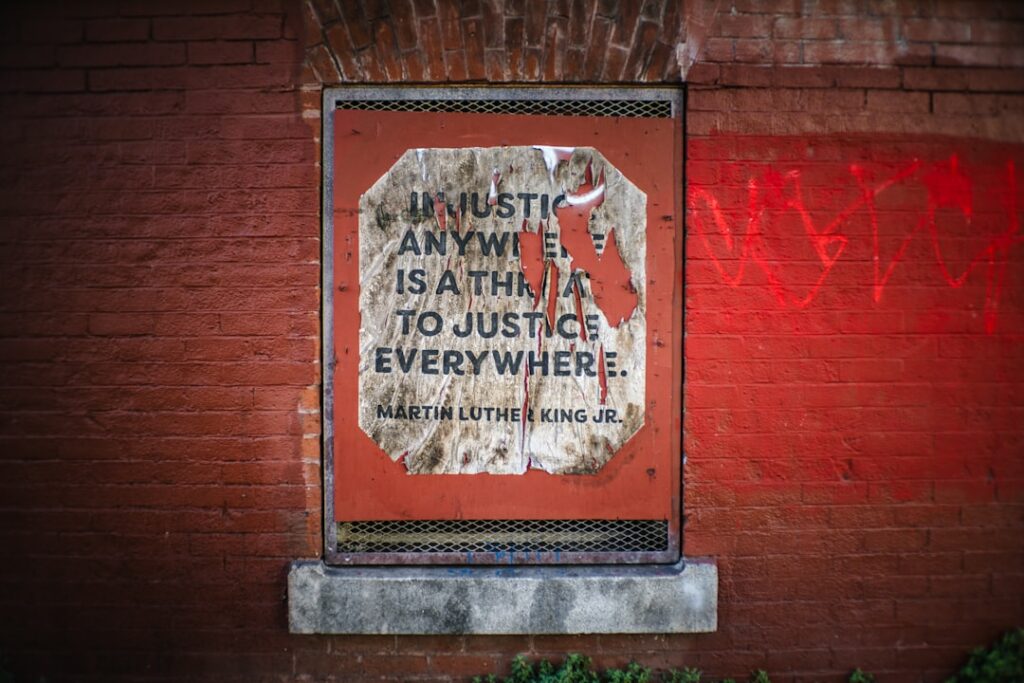 vollmacht: erfahren sie, wie sie formelle befugnisse rechtssicher erteilen und verwalten können.