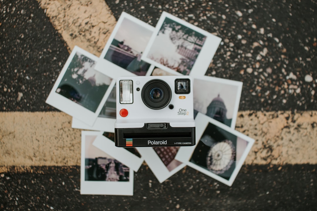 laden sie instagram stories schnell und einfach herunter. speichern sie ihre lieblingsgeschichten direkt auf ihrem gerät mit unserem praktischen instagram story downloader.