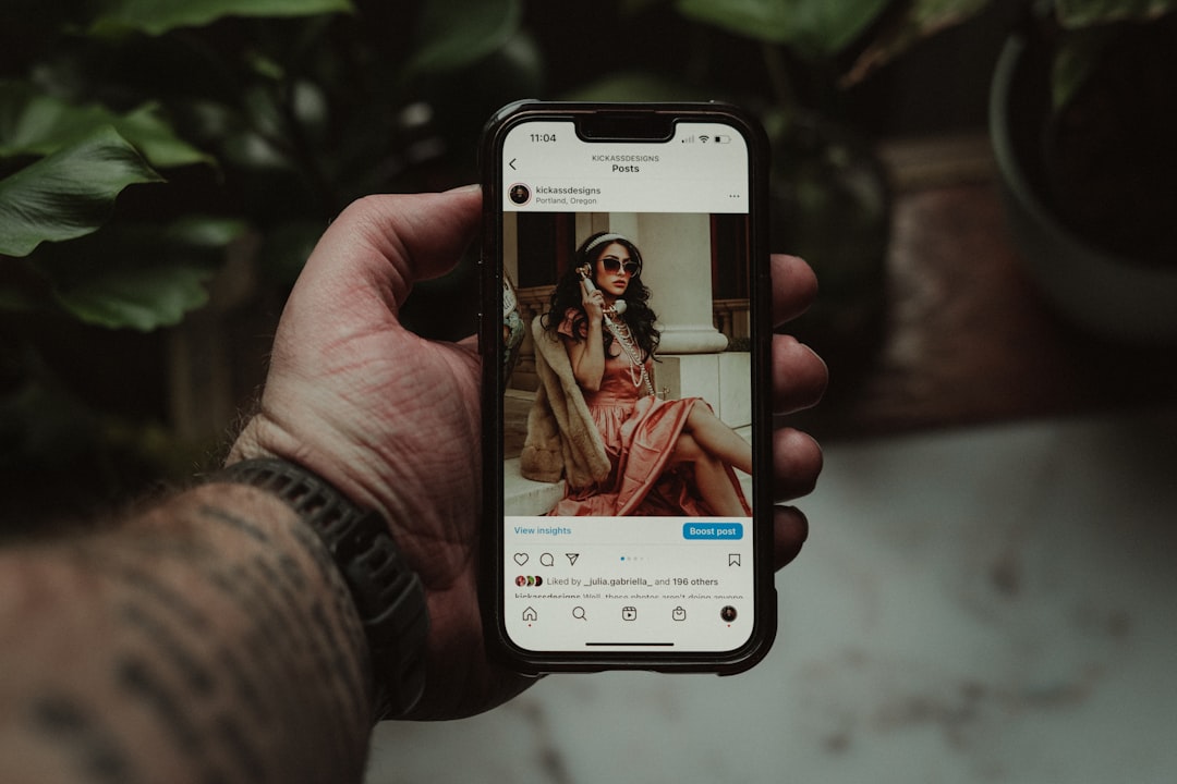 laden sie instagram stories einfach und schnell herunter. entdecken sie die besten methoden und tools zum speichern von instagram stories direkt auf ihr gerät.